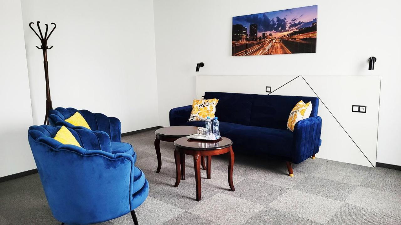 Hotel Katowice Premium Bagian luar foto