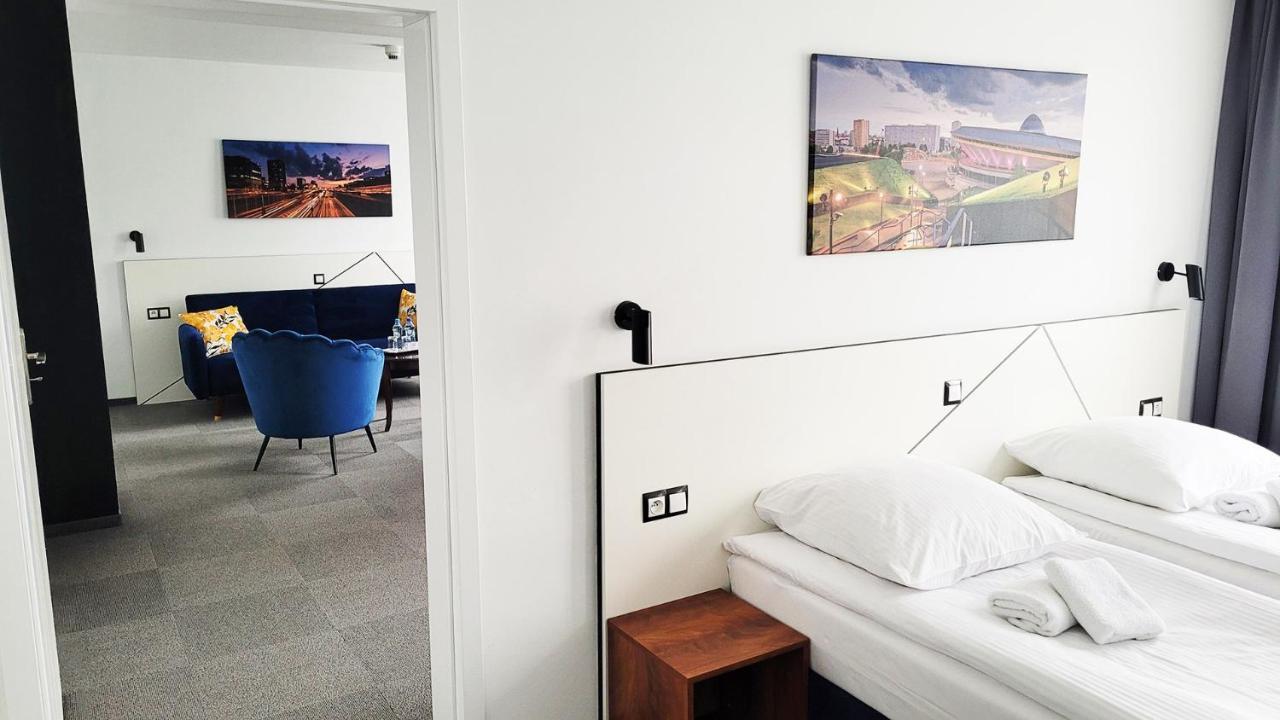 Hotel Katowice Premium Bagian luar foto