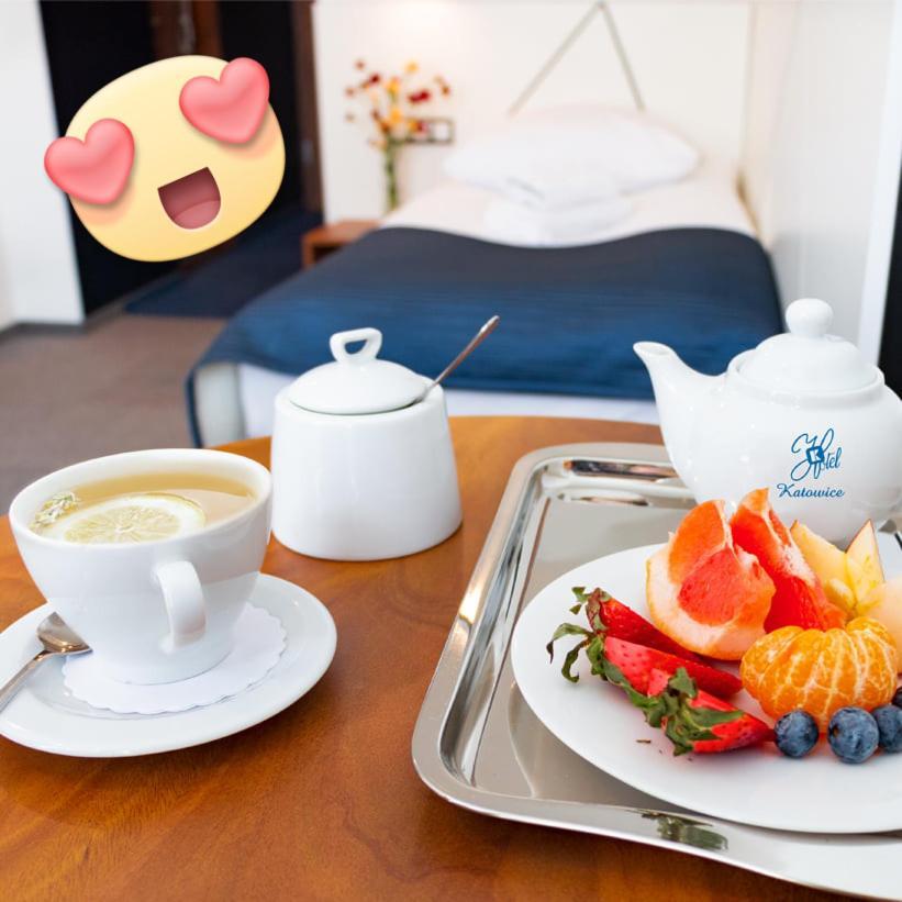 Hotel Katowice Premium Bagian luar foto